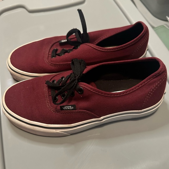 Vans - Picture 4 of 8